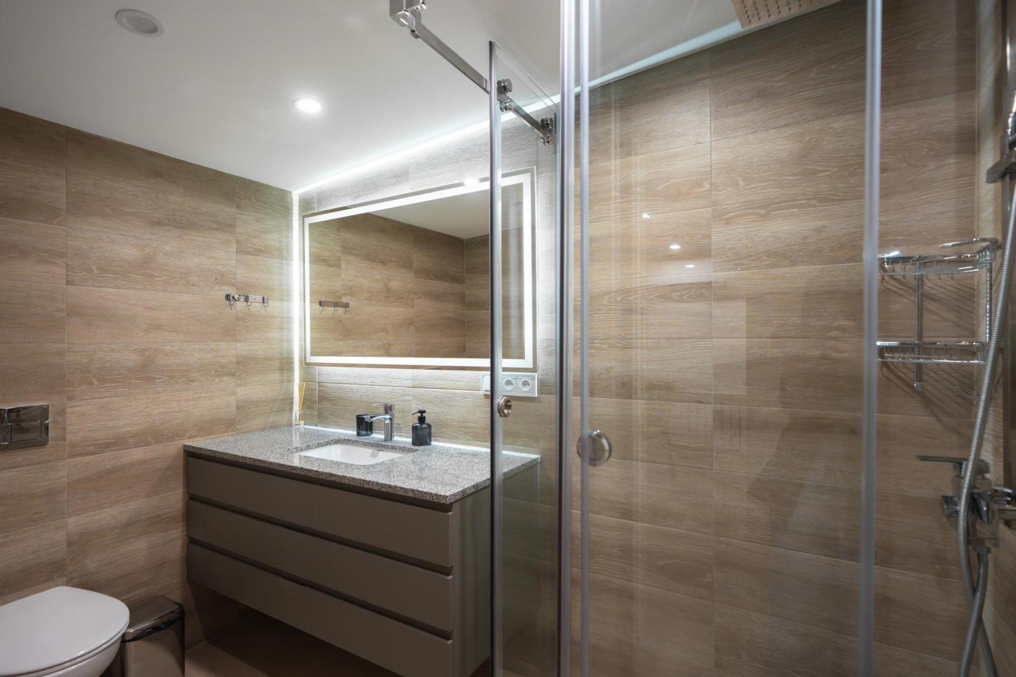 Ris Opera Apartments يريفان الغرفة الصورة